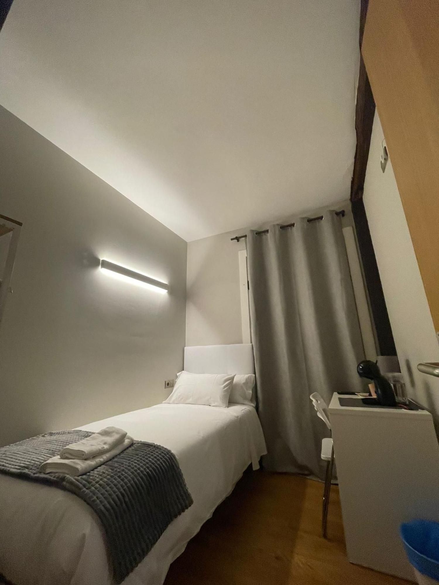 Pension Artea San Sebastian Exterior photo