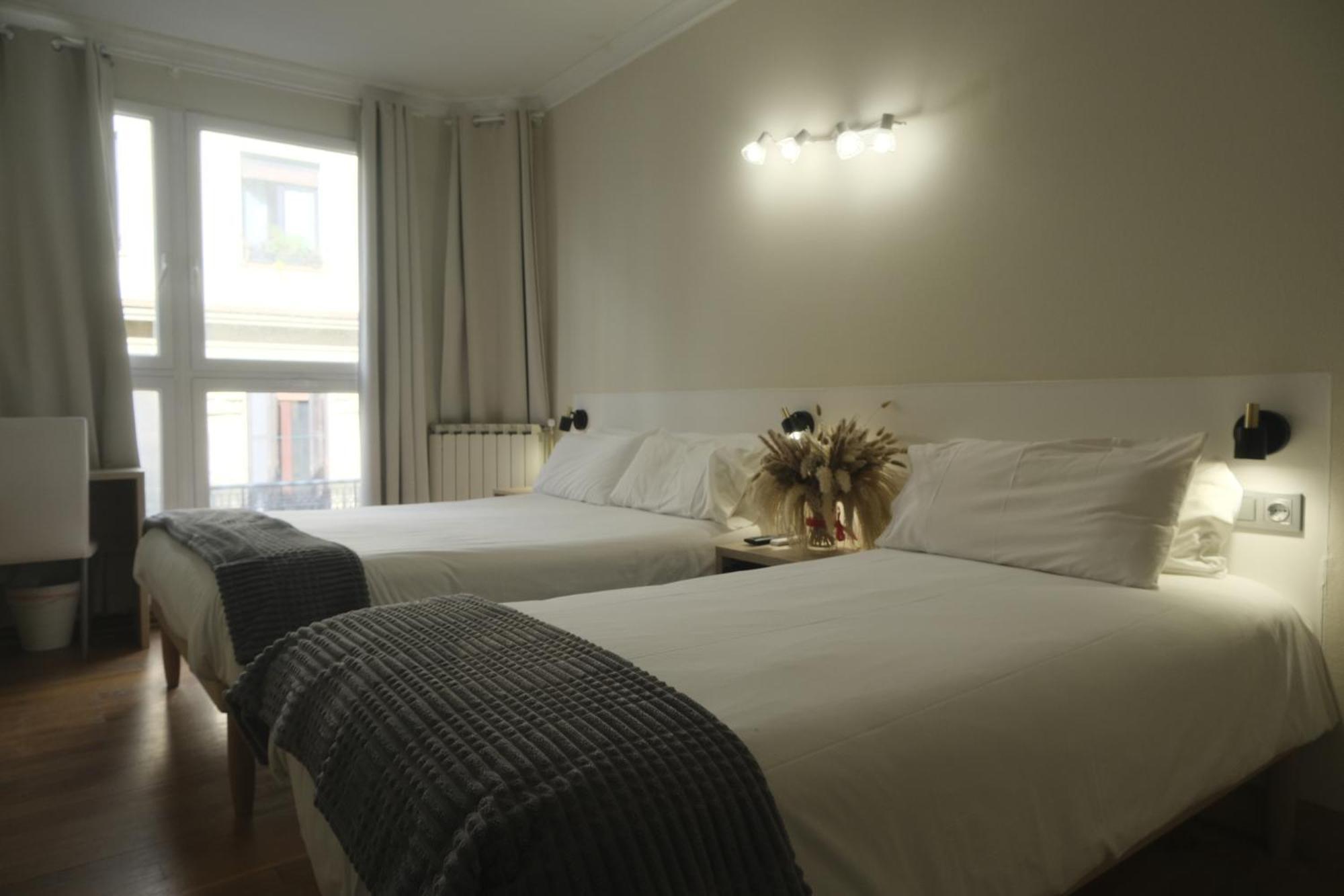 Pension Artea San Sebastian Exterior photo